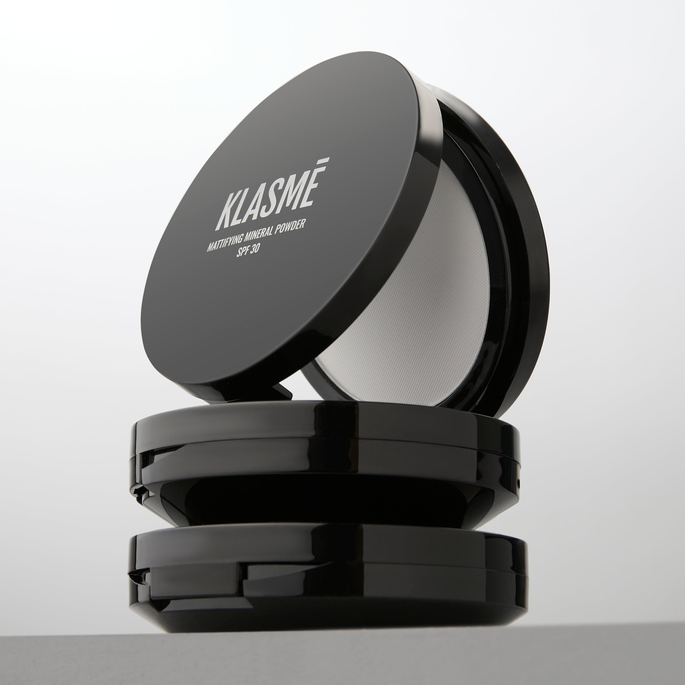 Mattifying Mineral Powder SPF 30