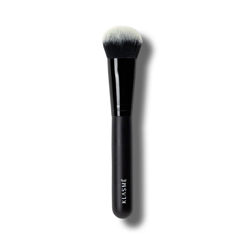 Makeup Brush Rounded Kabuki BR013
